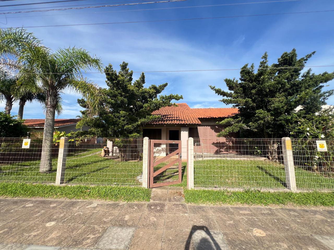 Casa Mobiliada à Venda em Atlântida Xangri-Lá com 179m2