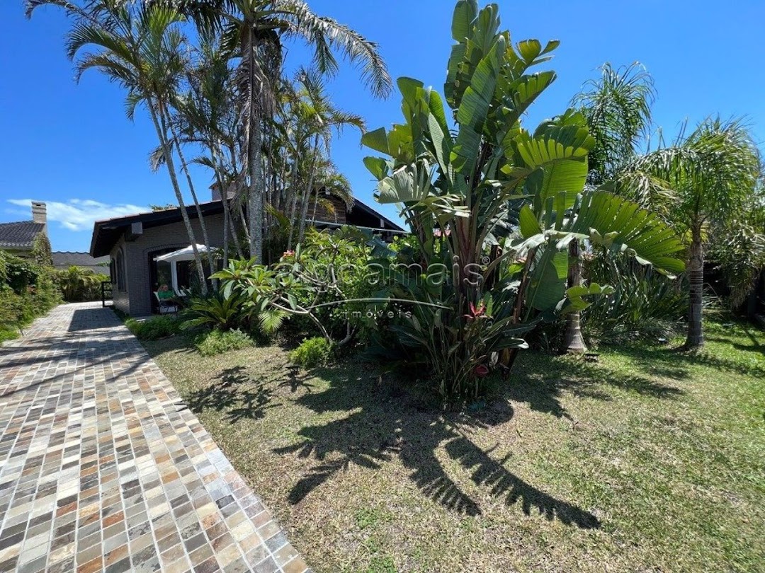 Casa, 4 dormitórios - Atlântida, Xangri-Lá — Atlântida — Xangri-Lá